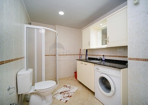 Luxury apartment with a view of the sea and the fortress in the Tosmur area          