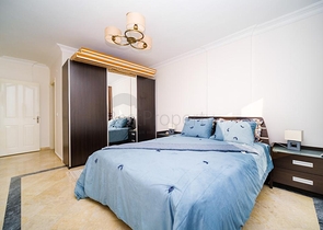 Luxury apartment with a view of the sea and the fortress in the Tosmur area          