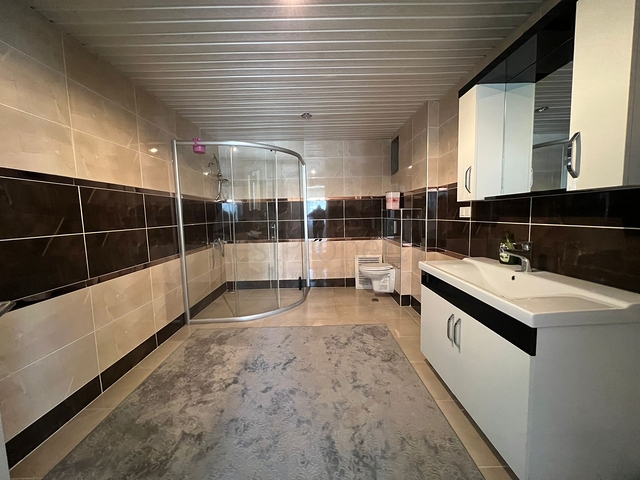 4+1 penthouse with sea view in Cikcilli area