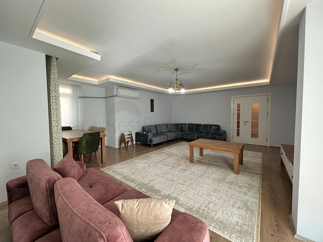 4+1 penthouse with sea view in Cikcilli area