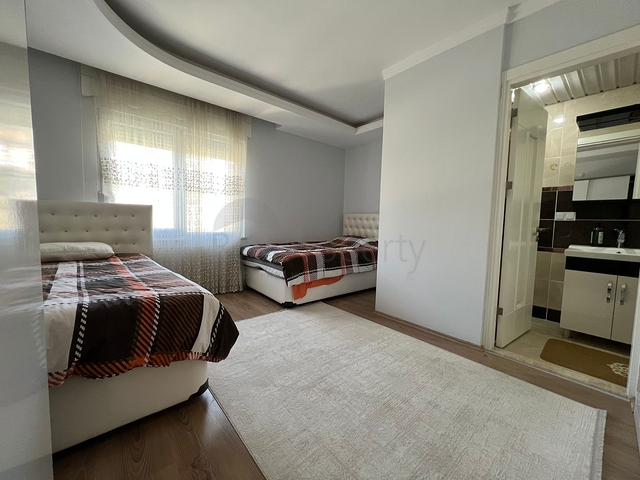 4+1 penthouse with sea view in Cikcilli area