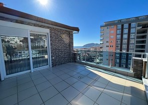 4+1 penthouse with sea view in Cikcilli area