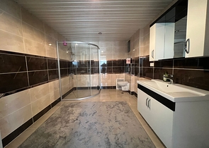 4+1 penthouse with sea view in Cikcilli area