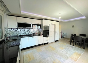 4+1 penthouse with sea view in Cikcilli area