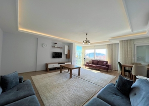 4+1 penthouse with sea view in Cikcilli area