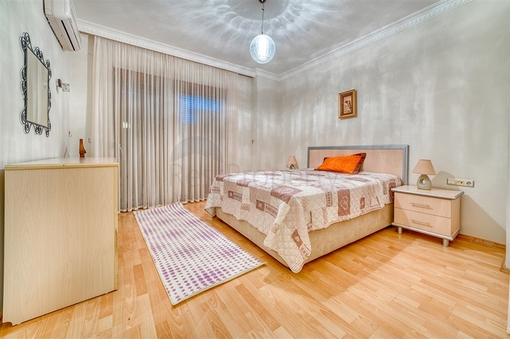 Spacious apartment in the center of Alanya