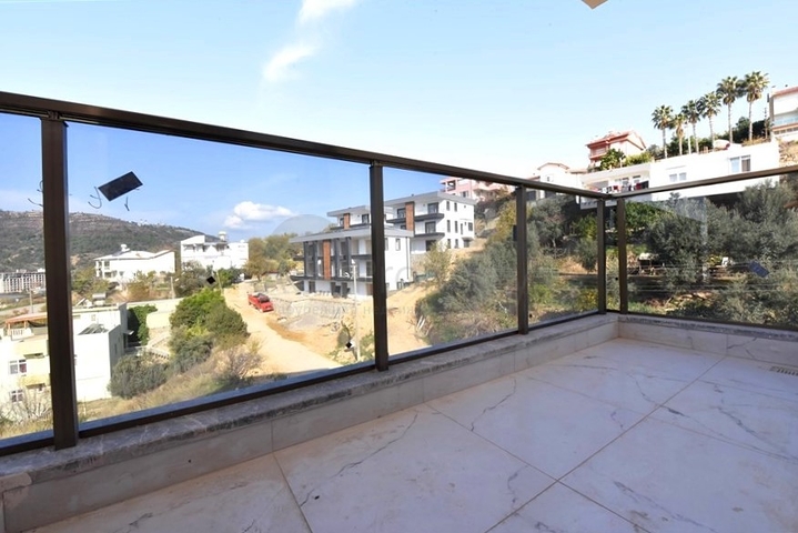 3+1 penthouse in Gazipasa with sea view 3+1 penthouse in Gazipasa with sea view