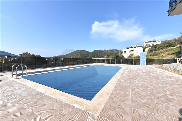 2+1 penthouse with mountain view in Gazipasa 2+1 penthouse with mountain view in Gazipasa