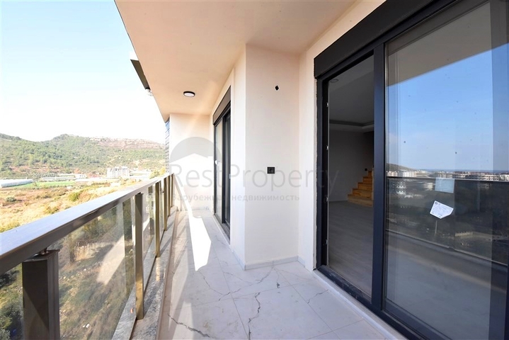 2+1 penthouse with mountain view in Gazipasa 2+1 penthouse with mountain view in Gazipasa