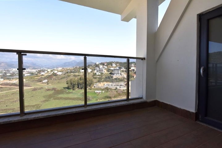 Spacious 4+2 penthouse in Gazipasa area Spacious 4+2 penthouse in Gazipasa area