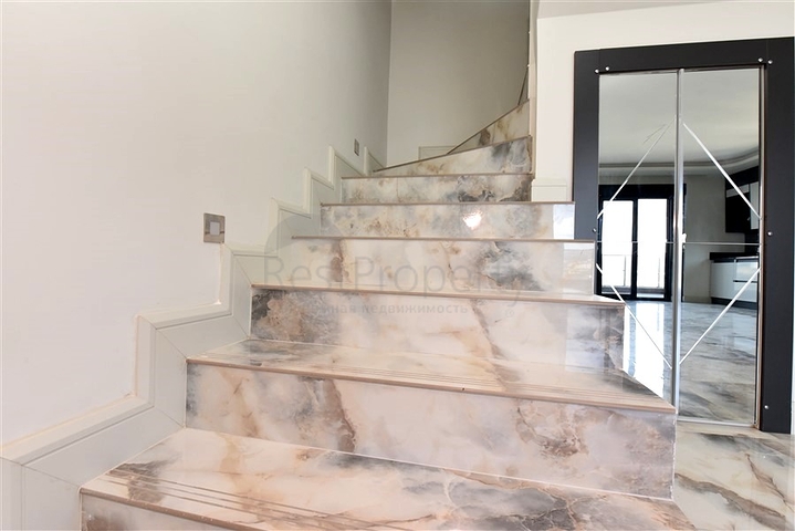 Spacious 4+2 penthouse in Gazipasa area Spacious 4+2 penthouse in Gazipasa area