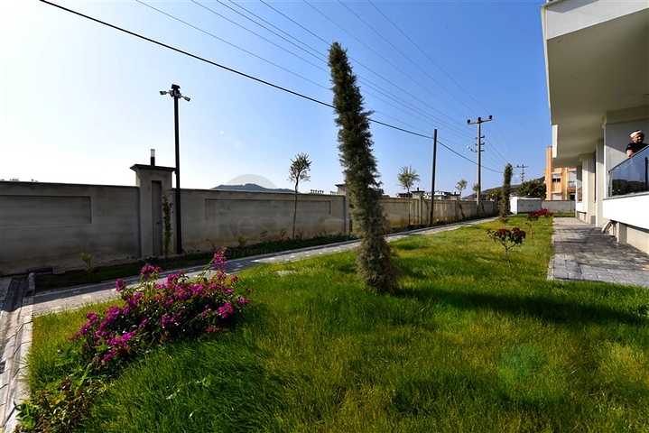 Spacious 4+2 penthouse in Gazipasa area Spacious 4+2 penthouse in Gazipasa area