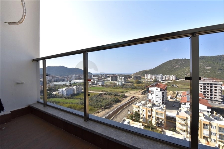 Spacious 4+2 penthouse in Gazipasa area Spacious 4+2 penthouse in Gazipasa area