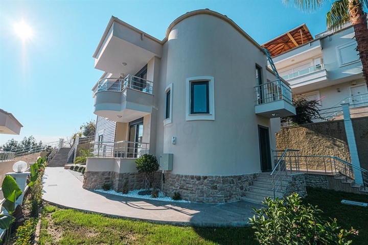 Villa in a picturesque area of Alanya