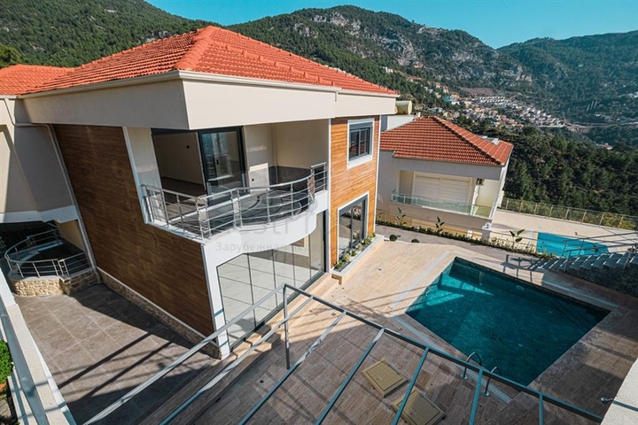 Villa in a picturesque area of Alanya