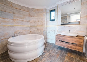 Villa in a picturesque area of Alanya