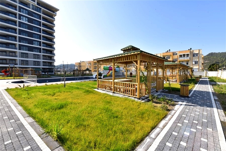 3+1 apartment with separate kitchen in Gazipasa