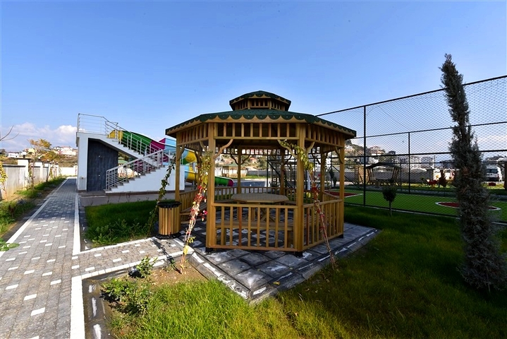 3+1 apartment with separate kitchen in Gazipasa