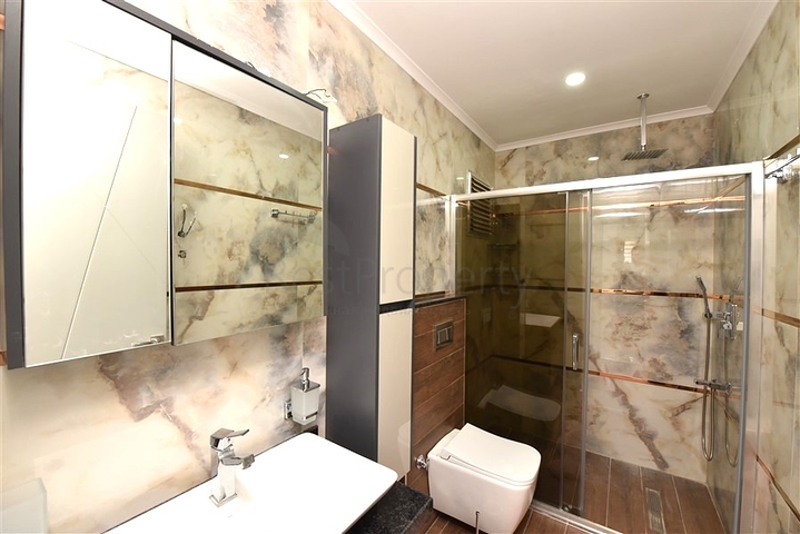 3+1 apartment with separate kitchen in Gazipasa