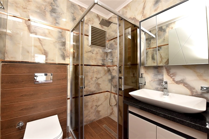 3+1 apartment with separate kitchen in Gazipasa