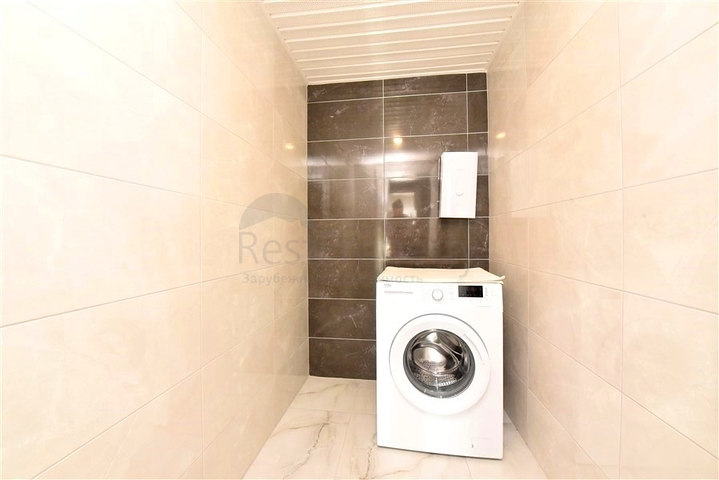 Luxury furnished 5+1 villa in the center of Alanya