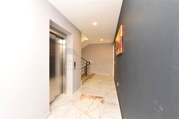 Luxury furnished 5+1 villa in the center of Alanya