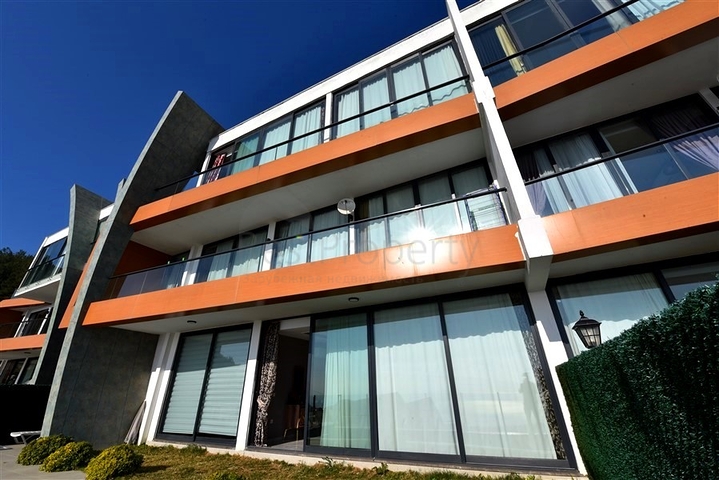 Luxury furnished 5+1 villa in the center of Alanya