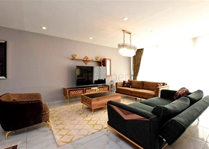 Luxury furnished 5+1 villa in the center of Alanya