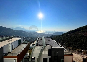 Luxury furnished 5+1 villa in the center of Alanya