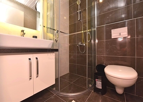 Luxury furnished 5+1 villa in the center of Alanya