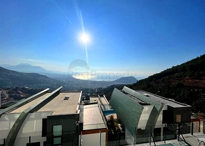 Luxury furnished 5+1 villa in the center of Alanya
