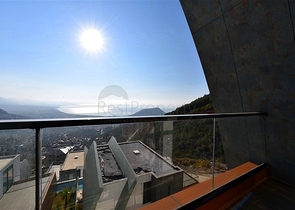 Luxury furnished 5+1 villa in the center of Alanya