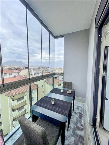 1+1 apartment in the very center of Alanya