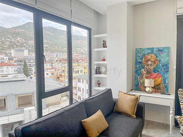 1+1 apartment in the very center of Alanya