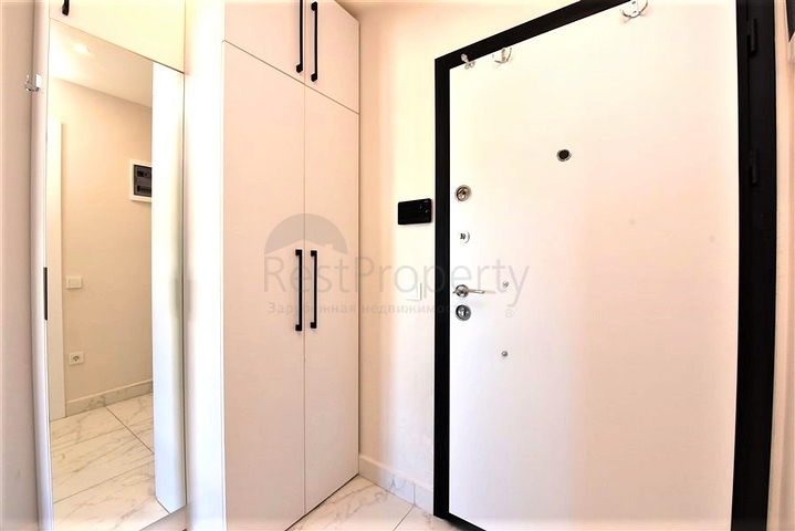 1+1 apartment in a complex with rich infrastructure