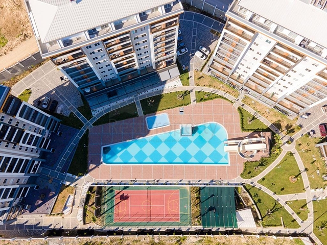 1+1 apartment in a complex with rich infrastructure