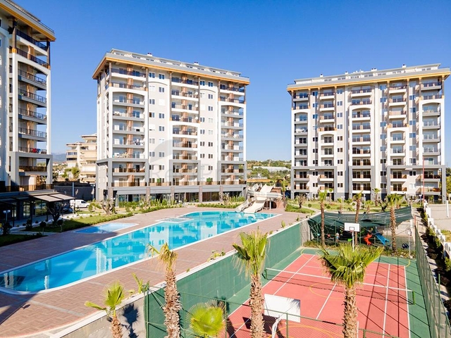 1+1 apartment in a complex with rich infrastructure