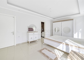 3+1 duplex with private garden in Kestel area