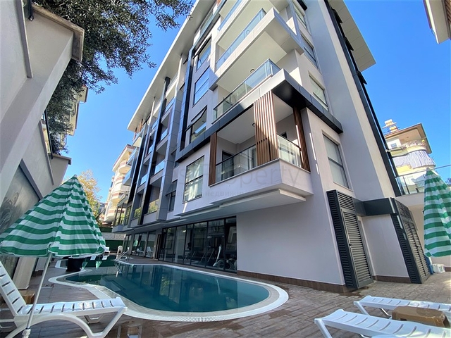 1+1 apartment in the center of Alanya in a new building