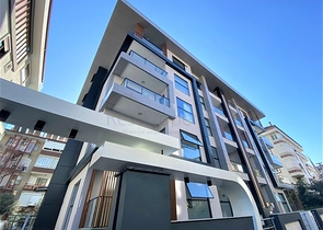 1+1 apartment in the center of Alanya in a new building