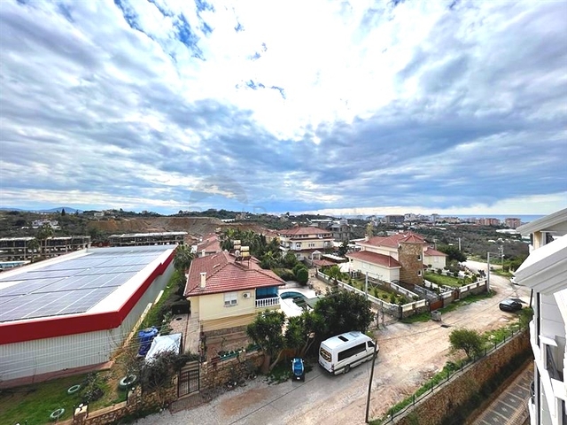 Oba penthouse with a beautiful view