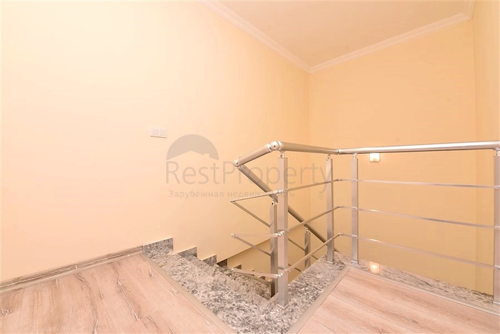 Oba penthouse with a beautiful view