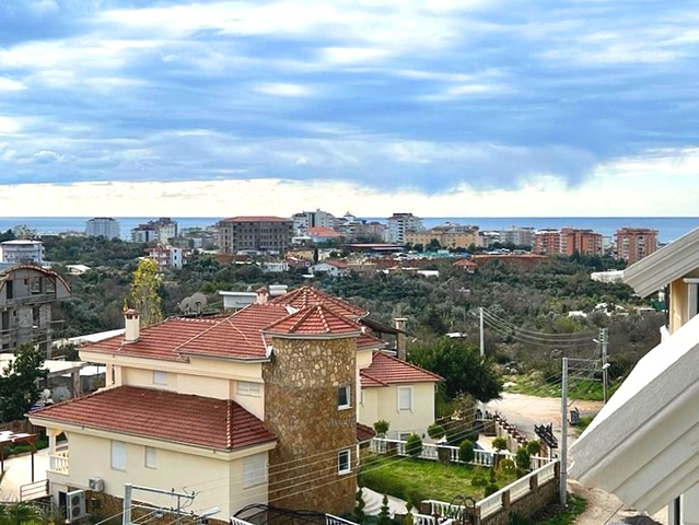 Oba penthouse with a beautiful view