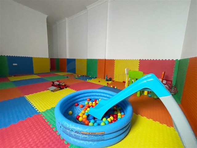 Oba penthouse with a beautiful view