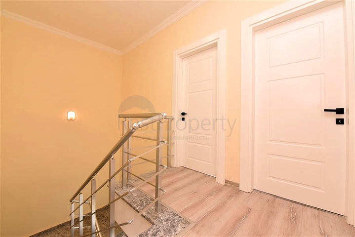 Oba penthouse with a beautiful view