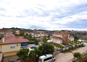 Oba penthouse with a beautiful view