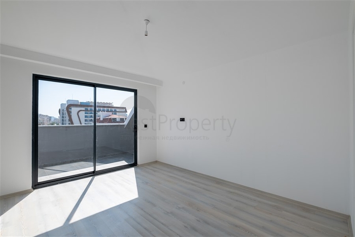 4+1 penthouse in Kestel district 