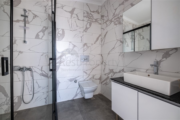 4+1 penthouse in Kestel district 