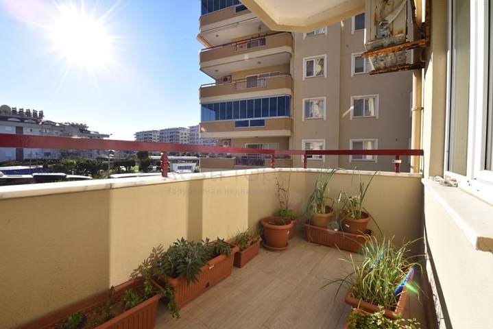 3+1 apartment with separate kitchen in the center of Alanya