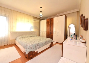 3+1 apartment with separate kitchen in the center of Alanya